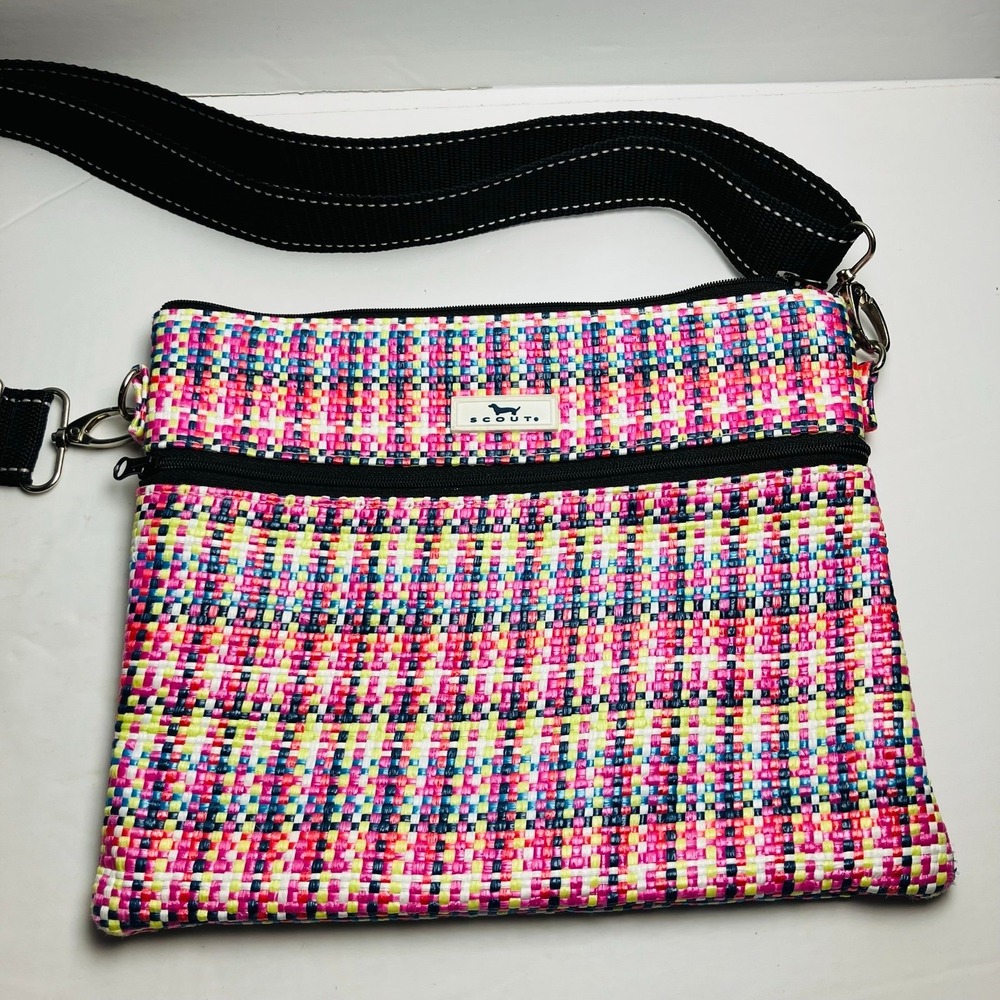SCOUT‎ On Holiday Crossbody Bag Lightweight Woven "Spring Fling" Travel Purse